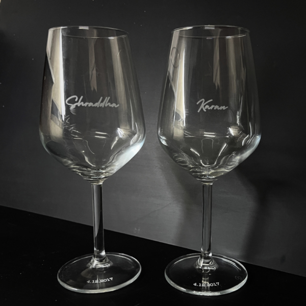 Personalized Custom Wine Glass - Glasses for Wedding Bridesmaids Birthday Gift Present Customizable Custom Bridal