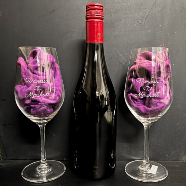 personalized engraved WINE glass Lovebirds Wine Glasses for Wedding, Anniversary Wine Glass Set, Wine Set Wedding Gift, Rustic Wine Tool Set with Glasses, Couples Wine Glass