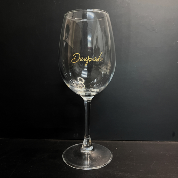 Wine Glasses for Wedding, Personalized Anniversary deep engraving & Wine glass will be available with deep engraving and gold color filling. Gifts, Anniversary Wine Glasses as Wedding Gifts, Custom Wine Glasses Mr. and Mrs.
