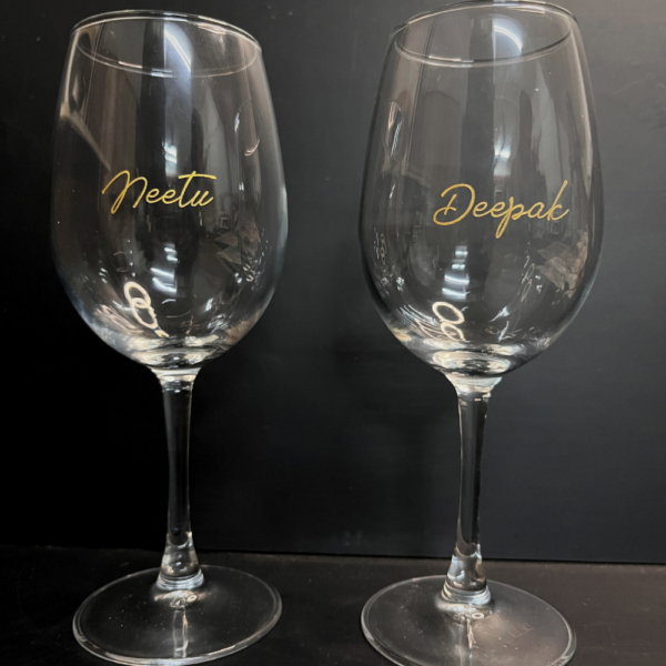 Wine Glasses for Wedding, Personalized Anniversary deep engraving & Wine glass will be available with deep engraving and gold color filling. Gifts, Anniversary Wine Glasses as Wedding Gifts, Custom Wine Glasses Mr. and Mrs.