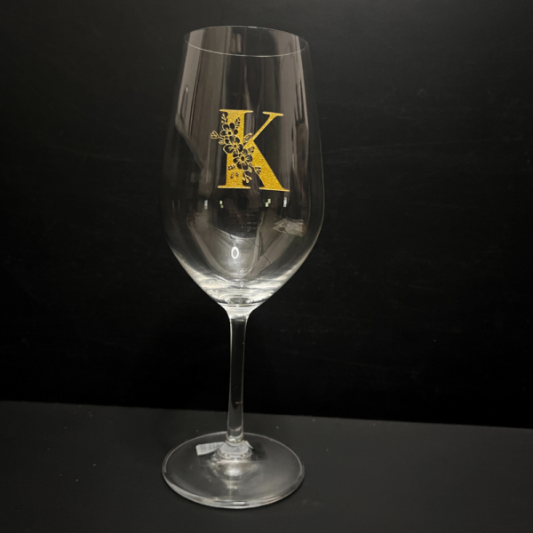 Wine Glasses for Wedding, Personalized Anniversary deep engraving & Wine glass will be available with deep engraving and gold color filling. Gifts, Anniversary Wine Glasses as Wedding Gifts, Custom Wine Glasses Mr. and Mrs. Show drafts