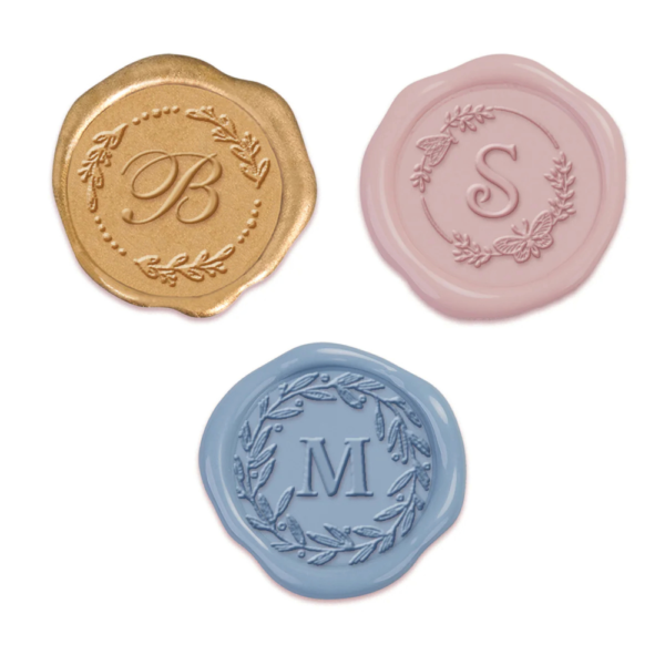 Monogram: Choose your desired two-letter monogram and select from various intertwining styles. Name: Add your full name or a shortened version for a more personal touch. Logo: Incorporate your logo or symbol for a branded seal. Design Elements: Choose from a variety of design elements, such as borders, frames, and embellishments. Deep Engraving: Ensure your seal lasts for years to come with our deep engraving technique.
